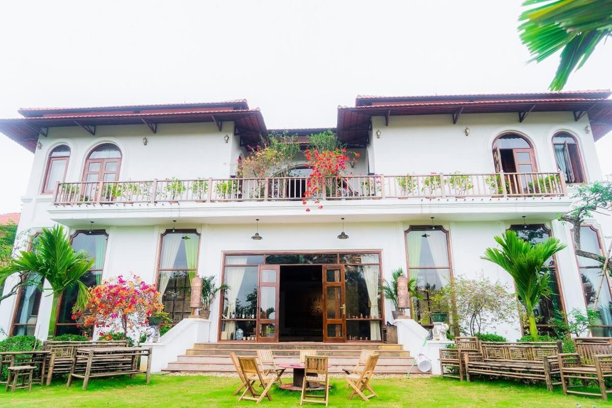 Nha Duoi Hotel Son Tay Buitenkant foto