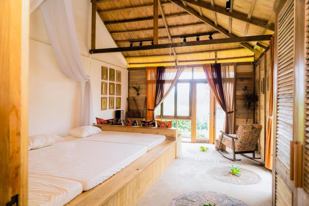 Nha Duoi Hotel Son Tay Buitenkant foto